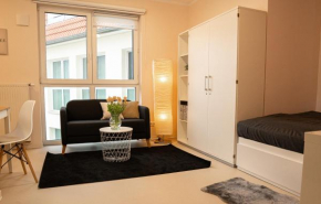 FULL HOUSE Studios - CityVibes Apartment - NETFLIX + WiFi inkl.